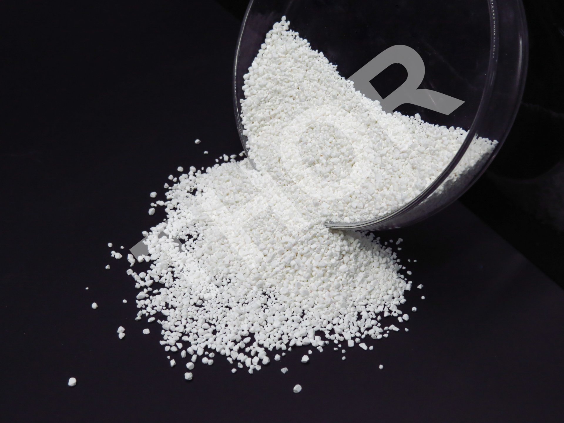 SDIC 8-30 mesh granular (4)