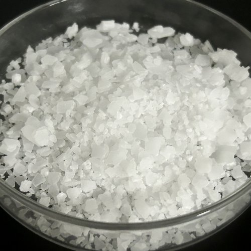 Caustic soda flakes